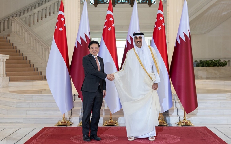 Qatar’s Amir Holds Talks with Singapore PM, Witnesses Renewal of LNG Cooperation MoU