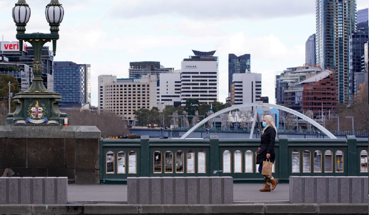 Australia aims to 'live with virus' instead of eliminating it, extends lockdown