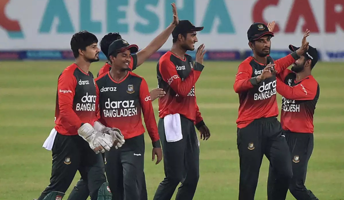 Bangladesh beat Australia by five wickets in second T20
