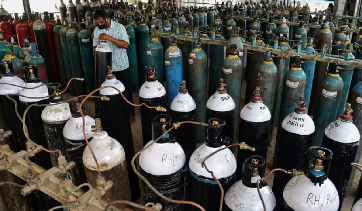 India sends another 150 tonnes of oxygen to Sri Lanka
