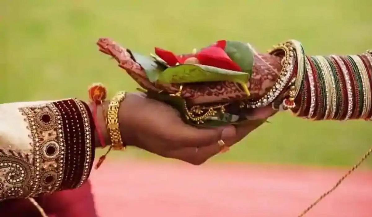 Bangladesh MP proposes ban on marriages for working couples; draws criticism