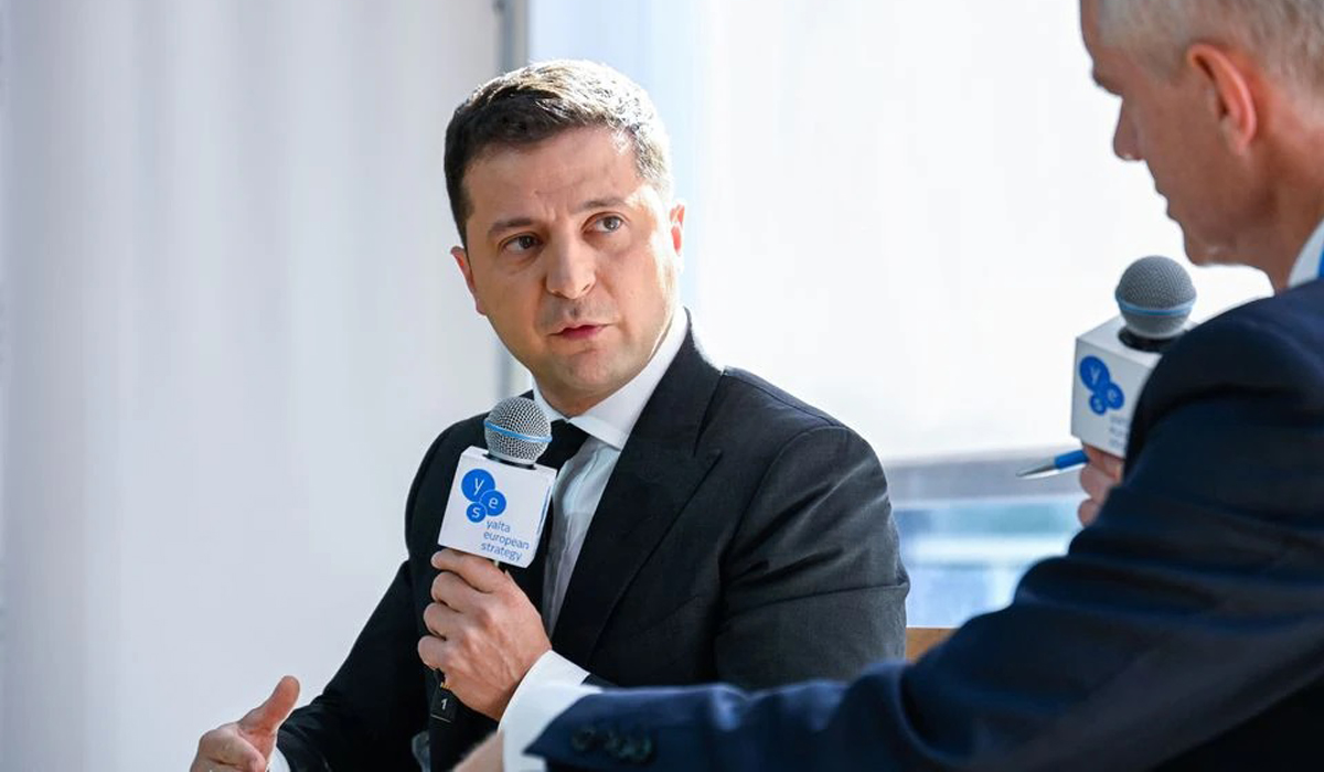 Ukrainian president says war with Russia a worst-case possibility