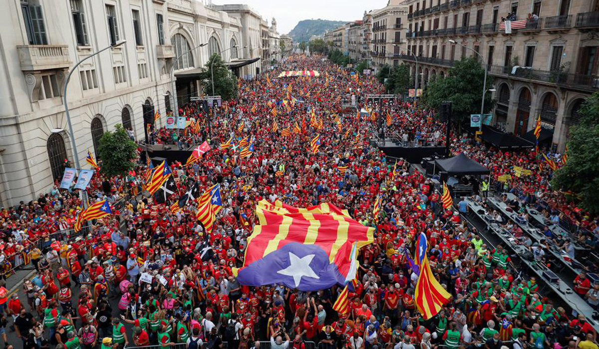 Thousands of Catalans rally for independence in Barcelona