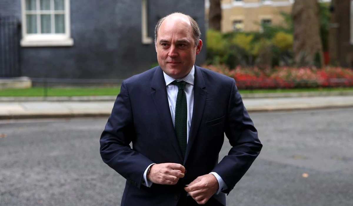 Britain sends troops to Afghanistan to help evacuate staff and citizens