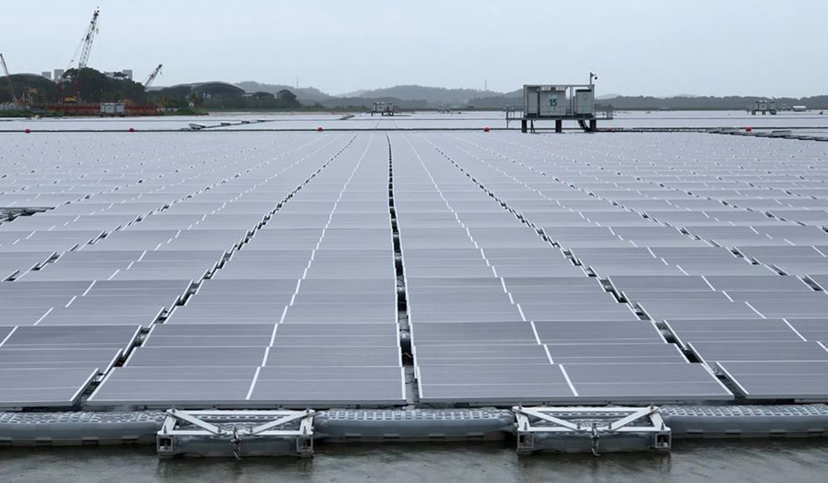 Singapore unveils one of the world's biggest floating solar panel farms