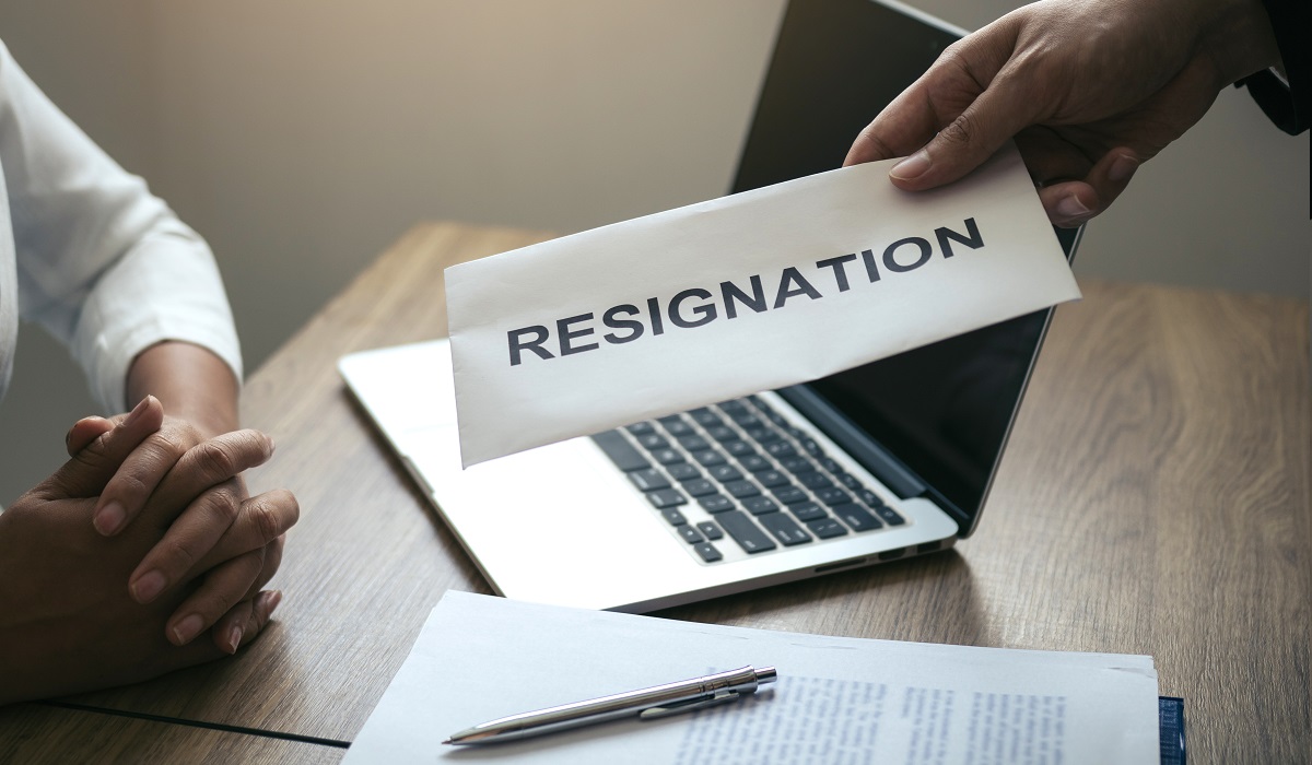 What to do if my current employer is preventing me from changing jobs in Qatar?