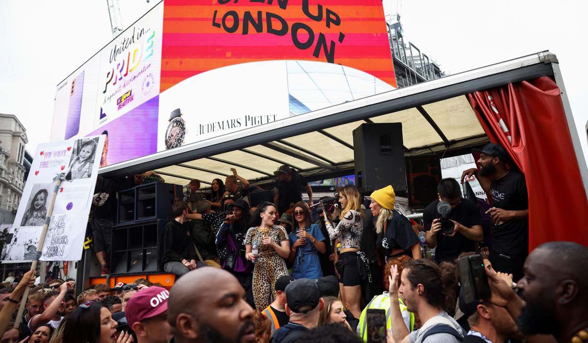 'I want to dance': London clubbers cheer end of COVID restrictions