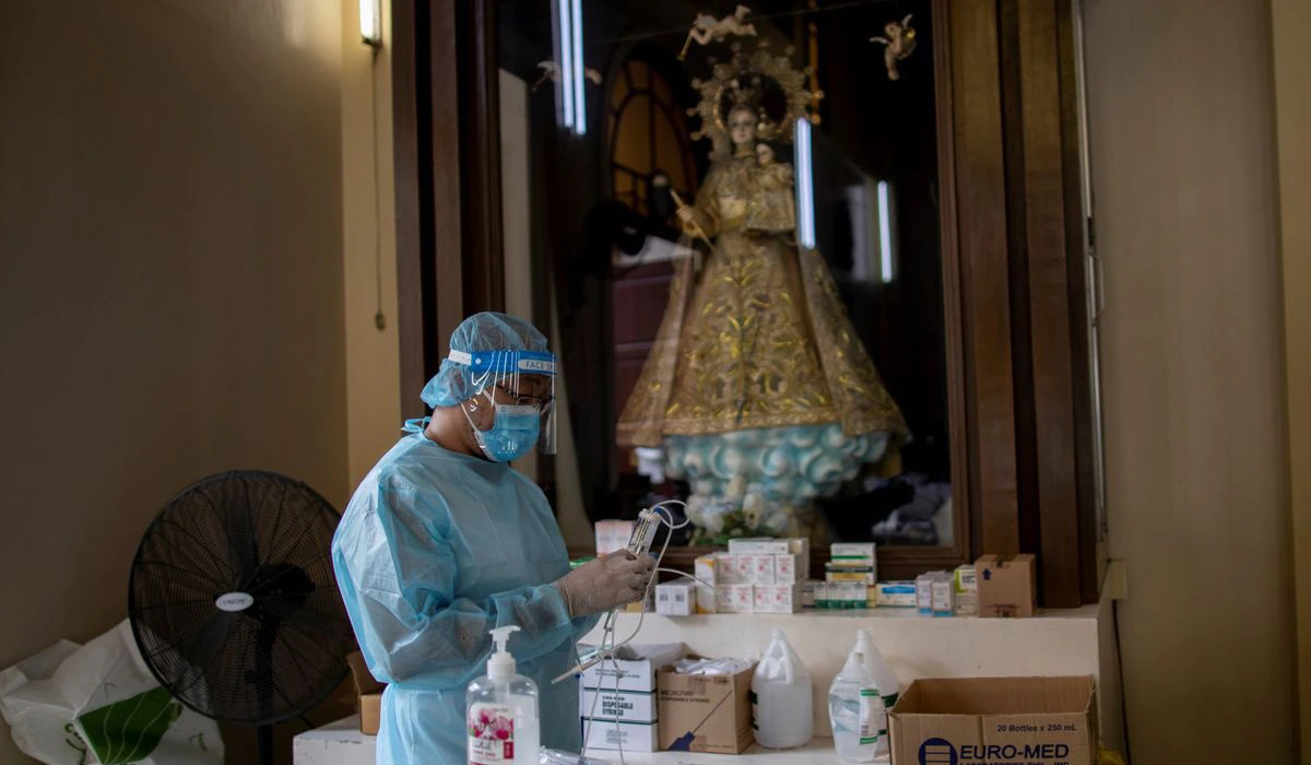 Philippines sees record coronavirus infections, death rate climbs