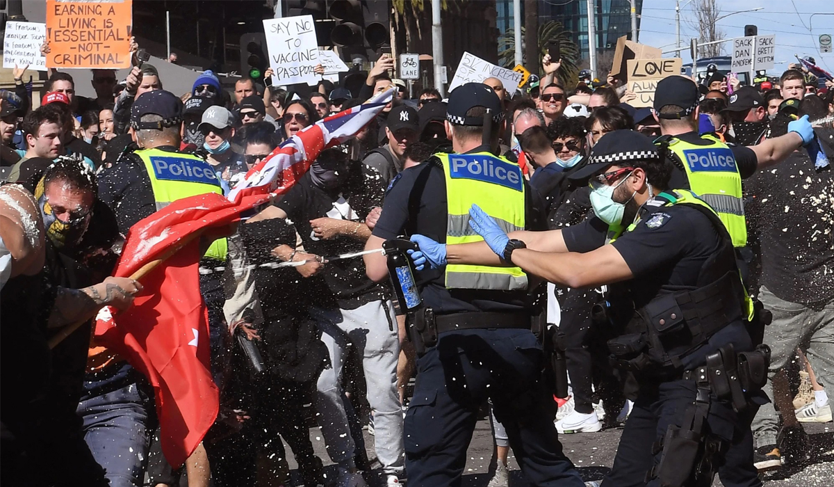 Australian police clash with anti-lockdown protesters