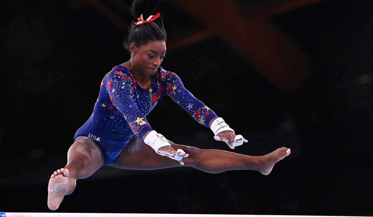 Olympics Gymnastics-Simone Biles on track for six golds